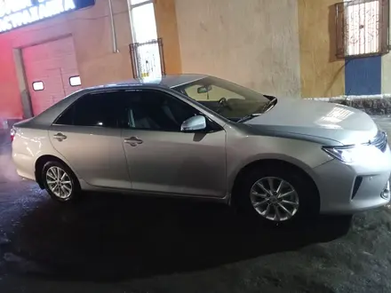 Toyota Camry 2016 года за 11 000 000 тг. в Астана – фото 2