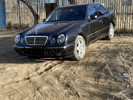 Mercedes-Benz E 200 2000 года за 2 200 000 тг. в Теренозек