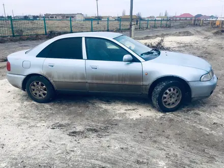 Audi A4 1997 года за 1 250 000 тг. в Атырау – фото 3