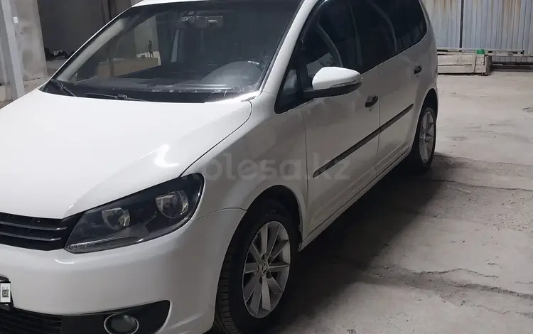 Volkswagen Touran 2014 годаfor4 800 000 тг. в Алматы