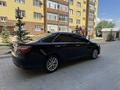 Toyota Camry 2016 года за 8 500 000 тг. в Актобе – фото 4