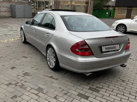 Mercedes-Benz E 320 2003 года за 6 200 000 тг. в Алматы – фото 4