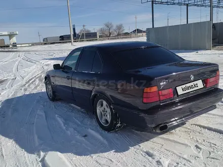 BMW 525 1994 года за 1 500 000 тг. в Астана – фото 2