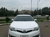 Toyota Camry 2014 года за 6 000 000 тг. в Уральск – фото 2