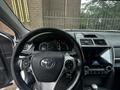 Toyota Camry 2014 года за 5 600 000 тг. в Уральск – фото 9