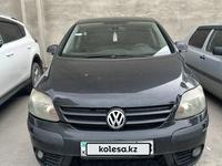 Volkswagen Golf 2006 годаүшін3 800 000 тг. в Алматы