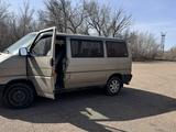 Volkswagen Caravelle 1992 года за 2 800 000 тг. в Караганда – фото 2