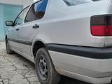 Volkswagen Vento 1993 года за 900 000 тг. в Тараз – фото 5