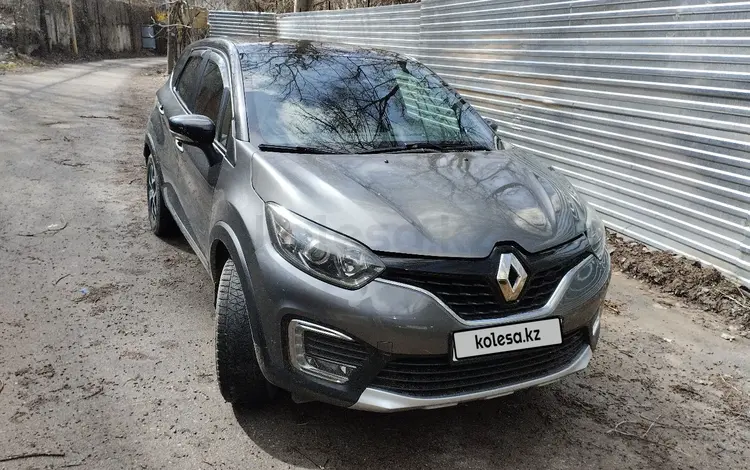 Renault Kaptur 2017 годаүшін6 220 000 тг. в Алматы