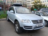 Volkswagen Touareg 2004 года за 4 800 000 тг. в Астана