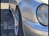 Mercedes-Benz CLK 320 1998 года за 4 800 000 тг. в Шымкент – фото 3