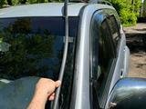 Пистоны в задний порог Toyota Prado 120 за 3 500 тг. в Караганда – фото 2