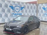 Toyota Camry 2021 года за 16 800 000 тг. в Кызылорда