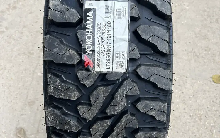 Yokohama M/T 265/70/17 за 105 000 тг. в Актау