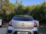 Renault Sandero Stepway 2015 года за 3 400 000 тг. в Караганда – фото 4