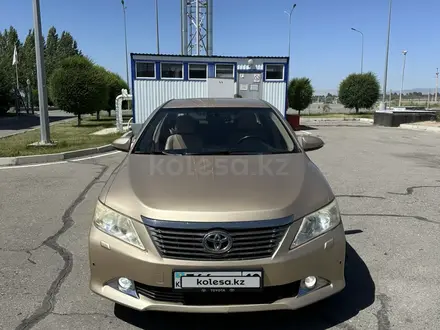 Toyota Camry 2013 года за 11 000 000 тг. в Жаркент – фото 2