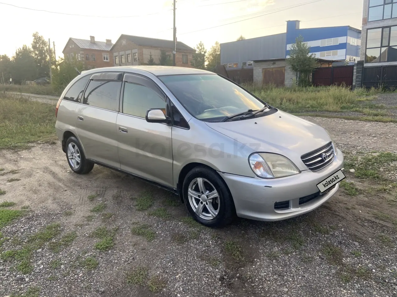 Toyota Nadia, 1999