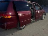 Honda Odyssey 2003 годаүшін4 000 000 тг. в Сарыкемер – фото 4