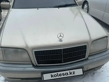 Mercedes-Benz C 220 1994 года за 1 420 000 тг. в Караганда
