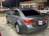 Chevrolet Cruze 2014 года за 3 500 000 тг. в Шымкент – фото 2