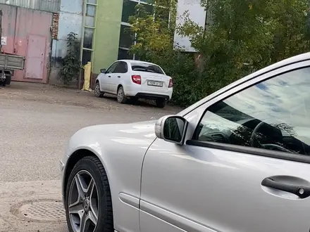 Mercedes-Benz C 200 2001 года за 3 550 000 тг. в Астана – фото 12