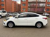 Hyundai Solaris 2018 года за 4 200 000 тг. в Актобе – фото 5