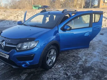 Renault Sandero Stepway 2015 года за 5 200 000 тг. в Караганда – фото 12