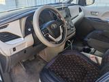 Toyota Sienna 2017 годаүшін13 800 000 тг. в Усть-Каменогорск – фото 5