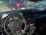 Mercedes-Benz E 320 1997 года за 2 500 000 тг. в Астана – фото 3