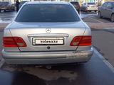 Mercedes-Benz E 230 1996 года за 2 400 000 тг. в Астана – фото 5