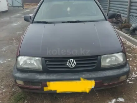 Volkswagen Vento 1994 года за 1 500 000 тг. в Астана – фото 10