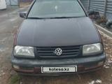 Volkswagen Vento 1994 годаүшін1 100 000 тг. в Астана – фото 4