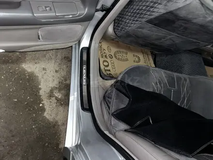 Lexus GS 300 1999 года за 3 300 000 тг. в Алматы – фото 23