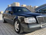 Mercedes-Benz E 280 1994 года за 7 000 000 тг. в Актау