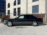 Mercedes-Benz E 280 1994 года за 7 000 000 тг. в Актау – фото 3