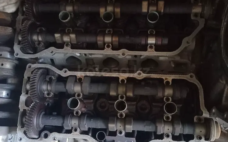 Головки двигателя 2mz-fe за 5 000 тг. в Талдыкорган