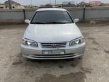 Toyota Camry 2000 годаүшін3 400 000 тг. в Жанаозен – фото 2