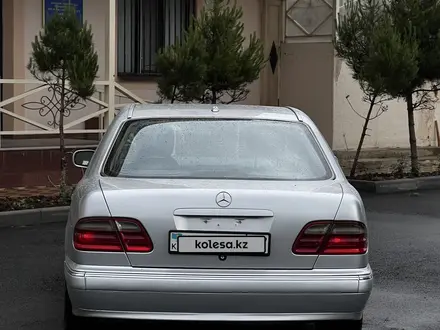 Mercedes-Benz E 320 2002 года за 4 800 000 тг. в Шымкент – фото 4