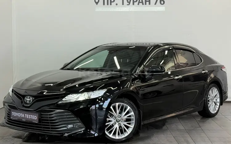 Toyota Camry Prestige 2020 года за 13 900 000 тг. в Астана