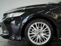 Toyota Camry Prestige 2020 года за 13 900 000 тг. в Астана – фото 16