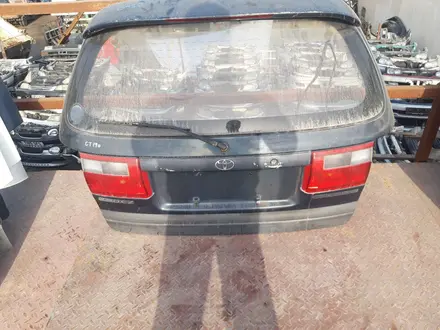 Крышка багажника на тойота калдинаүшін85 000 тг. в Алматы