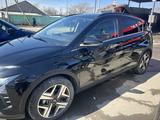 Hyundai Bayon 2024 года за 7 800 000 тг. в Семей – фото 2