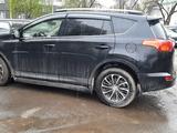 Toyota RAV4 2014 года за 9 500 000 тг. в Уральск – фото 3