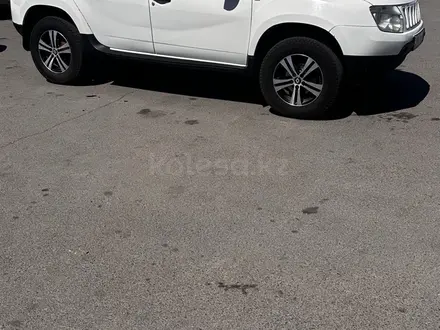 Renault Duster 2015 года за 3 900 000 тг. в Караганда – фото 2