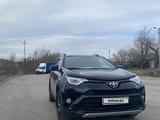 Toyota RAV4 2019 года за 13 500 000 тг. в Усть-Каменогорск – фото 2
