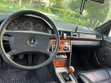 Mercedes-Benz E 200 1991 года за 2 222 222 тг. в Алматы – фото 2