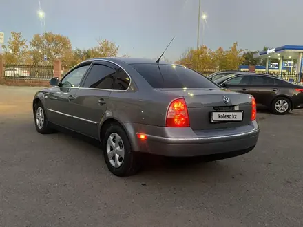 Volkswagen Passat 2002 года за 2 150 000 тг. в Астана – фото 4