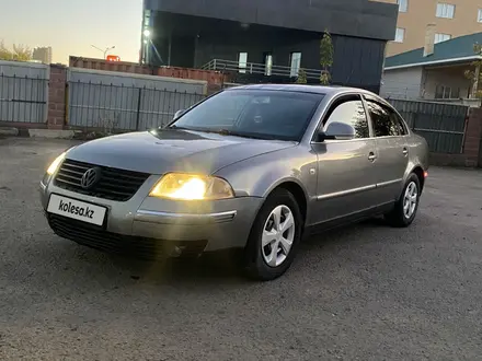 Volkswagen Passat 2002 года за 2 150 000 тг. в Астана – фото 2