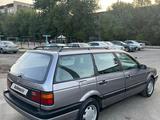 Volkswagen Passat 1990 года за 1 650 000 тг. в Тараз – фото 2