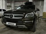 Mercedes-Benz GL 400 2014 года за 18 500 000 тг. в Астана – фото 3